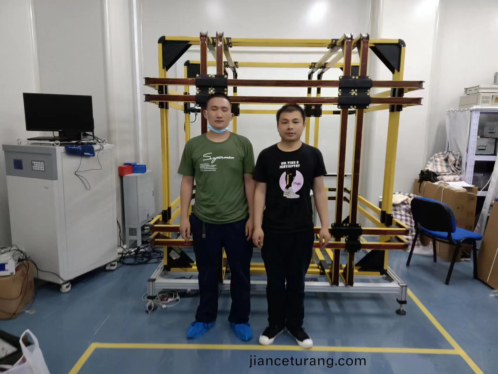 光(guang)纖(xian)陀螺測(ce)試磁場現場(chang)安裝(zhuang)調試(shi)